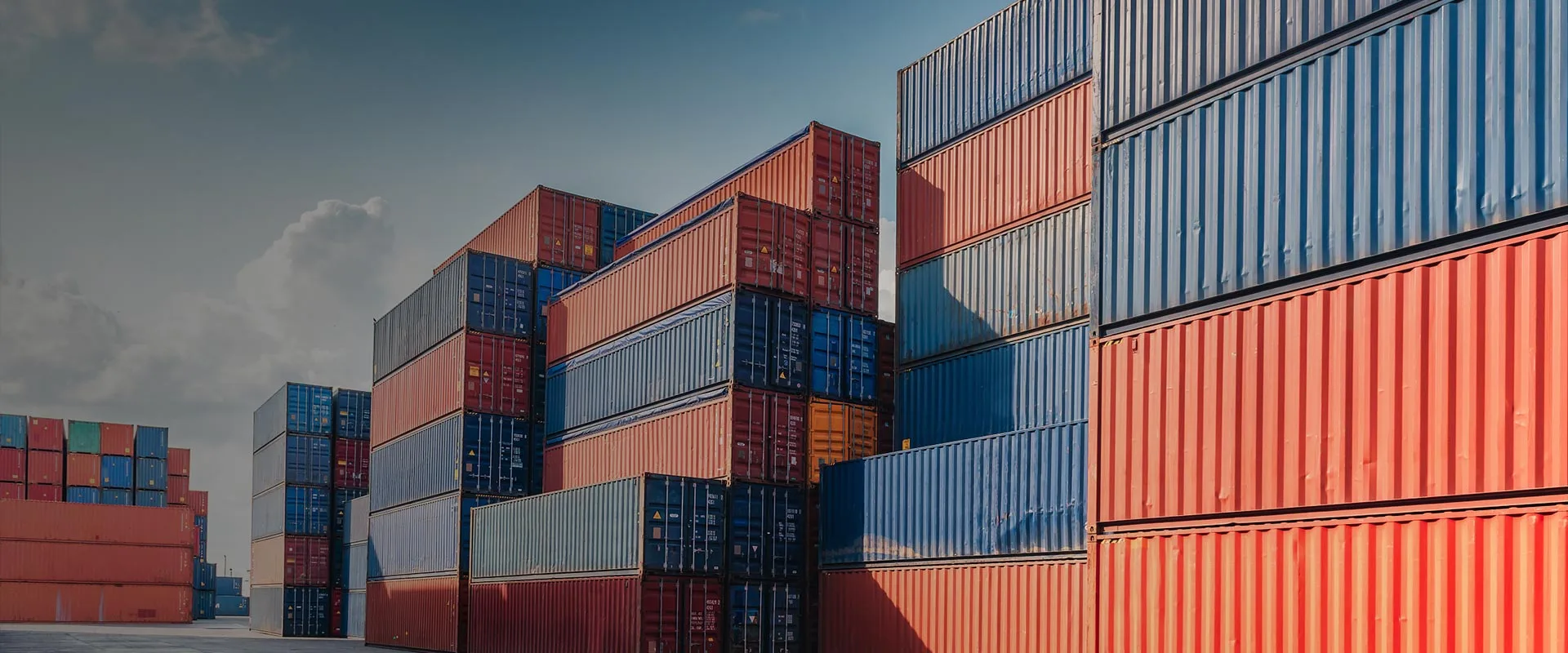 Container surface blasting with steel shot